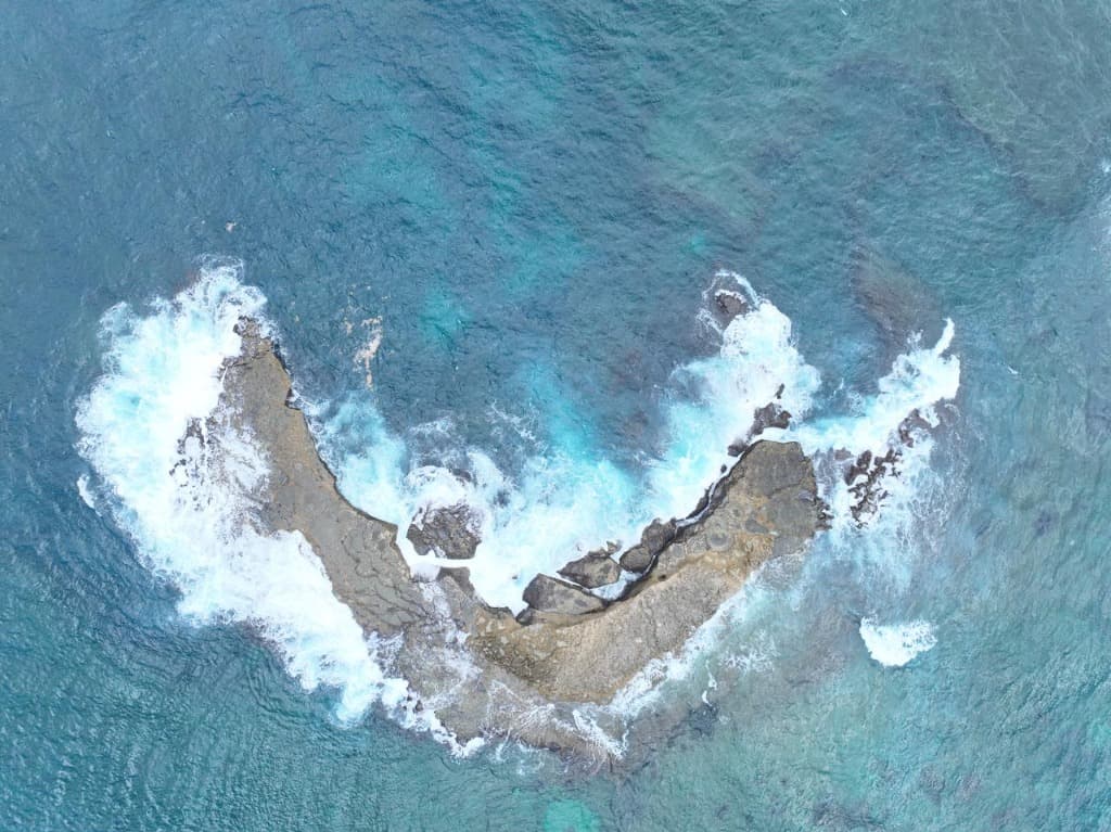 Crystal-clear reef waters perfect for snorkeling at Jangamo